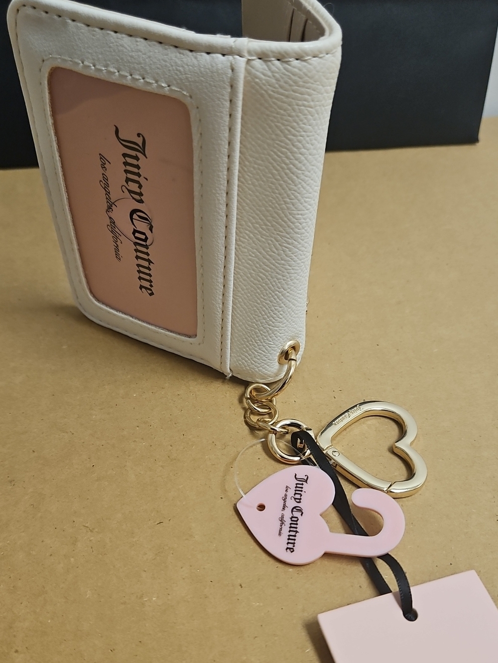NWT! Juicy Couture " Turn On The CHARM" Card Holder /Key Case - Picture 5 of 6